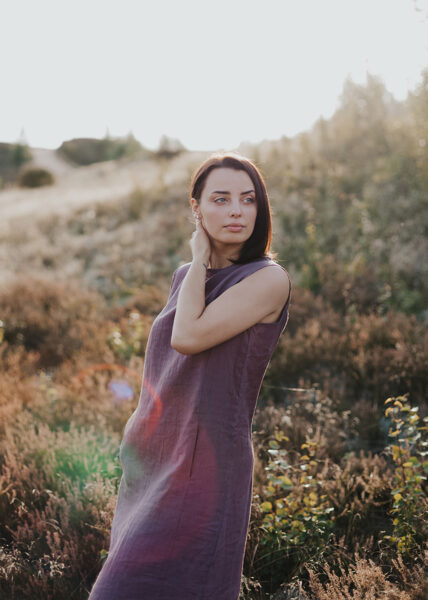Linen dress with lace - plum